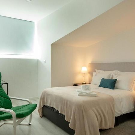 Aveiro'S Dock Apartments Екстер'єр фото