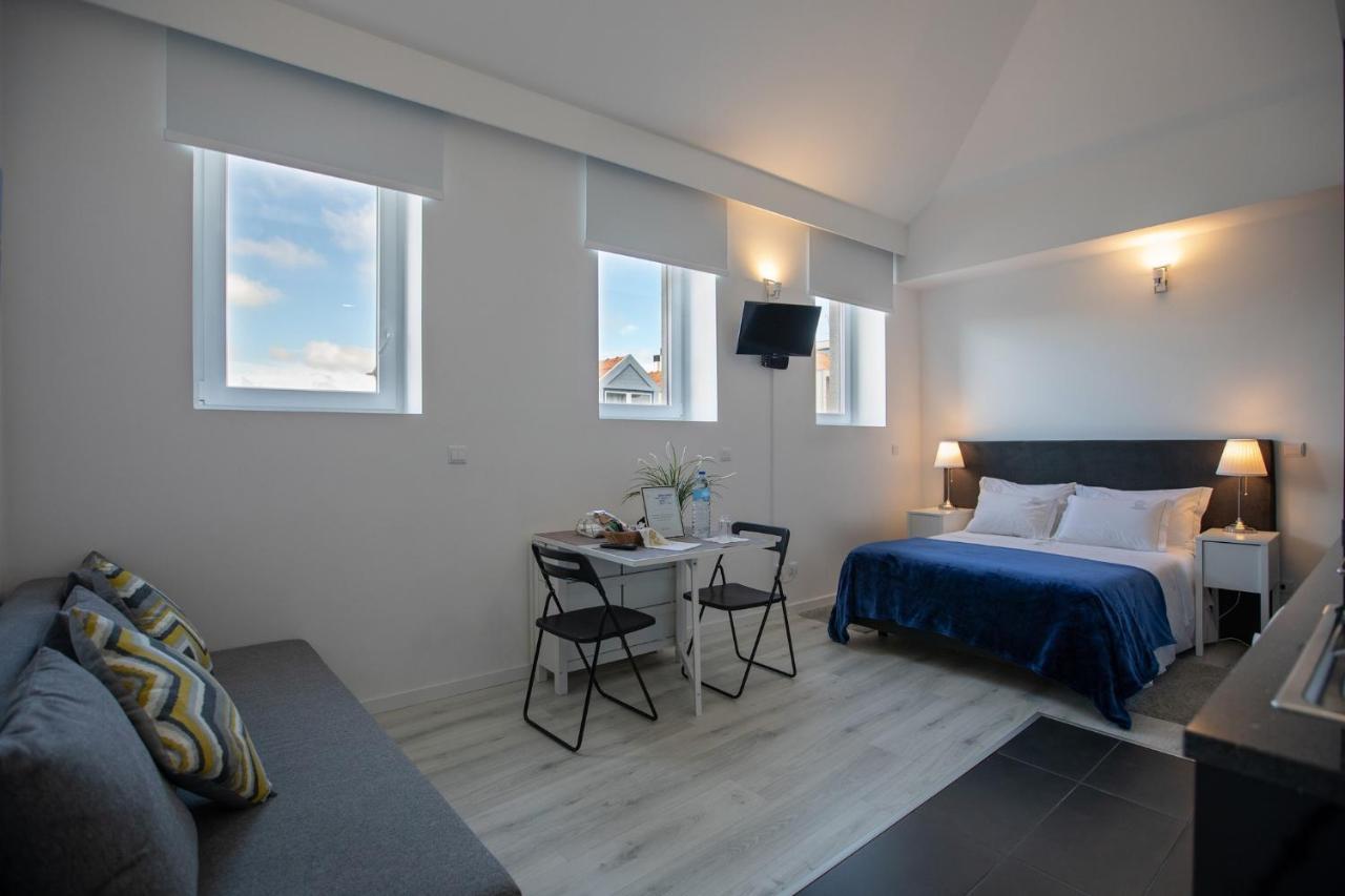 Aveiro'S Dock Apartments Екстер'єр фото