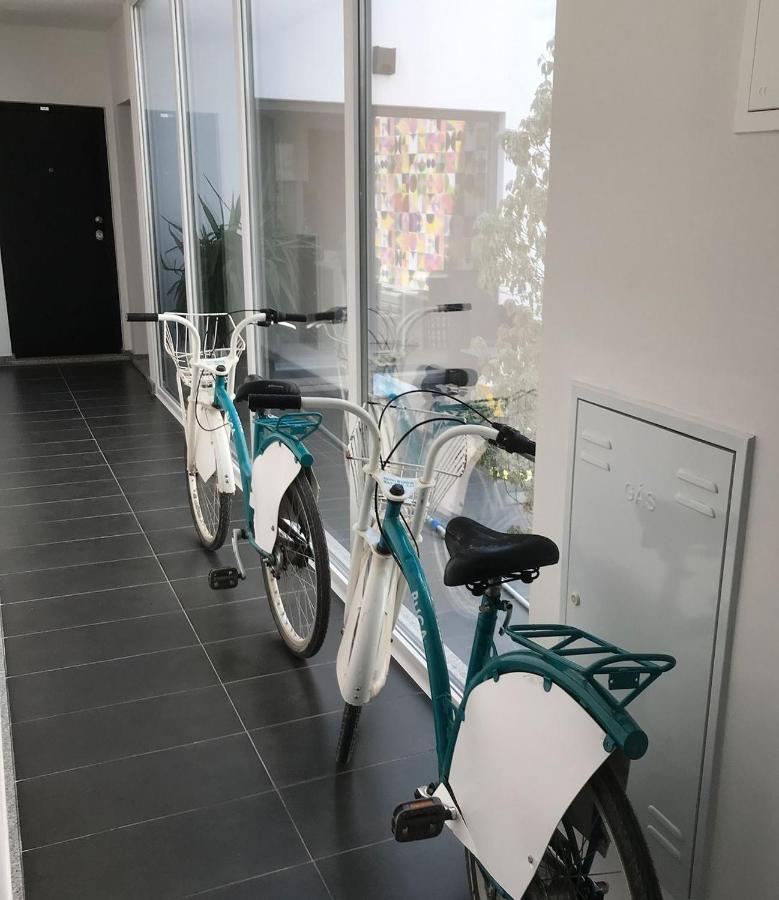 Aveiro'S Dock Apartments Екстер'єр фото