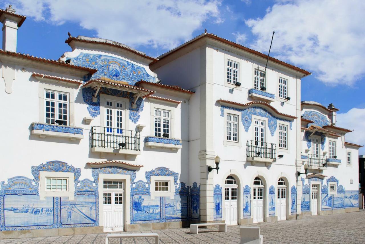 Aveiro'S Dock Apartments Екстер'єр фото