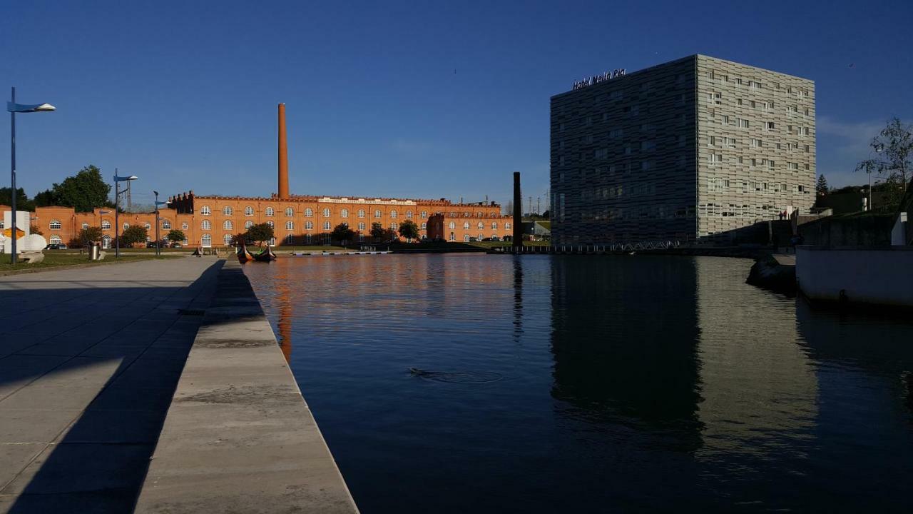 Aveiro'S Dock Apartments Екстер'єр фото
